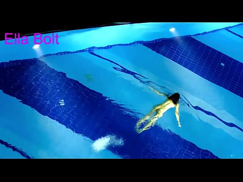 ❤️ Je ne peux pas m'arrêter de regarder, jeune blonde prise en train de nager nue dans la piscine de la station ELLA BOLT. ☑ Sexe at fr.xxxpornimages.ru ️❤