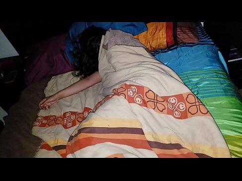 ❤️ Beau-fils réprimandant sa jeune belle-mère pendant qu'elle dort. ☑  Sexe at fr.xxxpornimages.ru ️❤