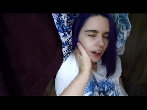 ❤️ J'ai trouvé ma soeur dans le placard et je l'ai aidée à jouir. ☑ Sexe at fr.xxxpornimages.ru ️❤